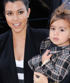 Kourtney Kardashian Confirms She's Having a Baby Girl!