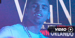 Chris Brown -- Singing with Rihanna in Orlando Nightclub
