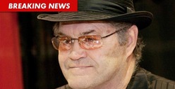 Micky Dolenz on Davy Jones' Death -- I Knew Something Was Wrong