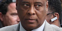 Conrad Murray -- Finally Buries the Hatchet with Famous Jailmate