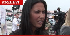 Olivia Munn Nude Photos Leak -- Nude Photo Is NOT Me!!!