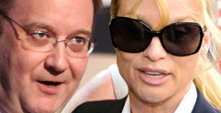 Marc Cherry -- Yeah I Struck Nicollette Sheridan, BUT ....