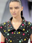 Miranda Kerr Gets Her Brows Blinged for the Runway