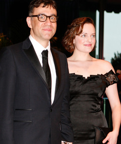 "Mad Men" Star Disses Ex-Husband Fred Armisen