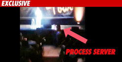 Mike Epps SERVED At Comedy Show -- FLIPS OUT