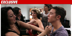 Lauren Alaina Silent in Makeup -- Haley Is Ready