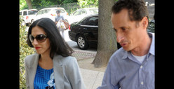 Anthony Weiner Reunites With Wife