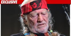 Pot Prosecutor Wants Mercy for Willie Nelson