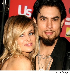 Carmen Electra and Dave Navarro
