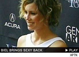 Jessica Biel: Click to watch