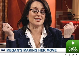 Megan Mullally: Click to watch