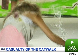 Model Falls on Catwalk: Click to watch