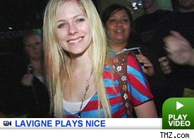 Avril Lavigne: Click to watch