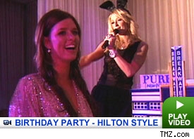 Nicky Hilton, Paris Hilton
