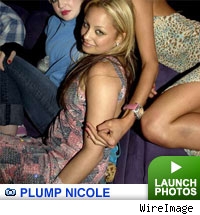 Nicole Richie Plump: click to launch