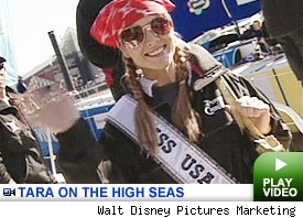 Tara Connor: Click to watch