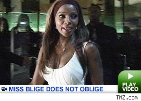 Mary J. Blige: Click to watch