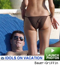 Idols on vacation: Click to launch gallery