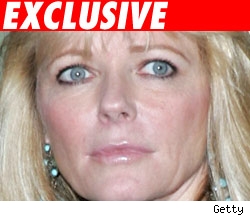 Cheryl Tiegs