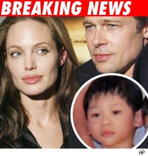 Pax Jolie-Pitt, Angelina Jolie, Brad Pitt