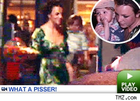 Britney Spears: Click to watch