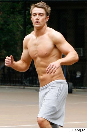 Robert Buckley