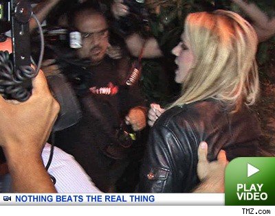 Britney Spears: Click to watch