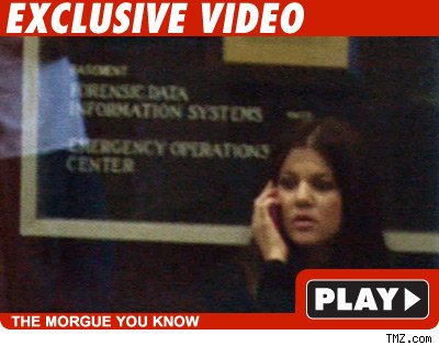 Khloe Kardashian: Click to view!