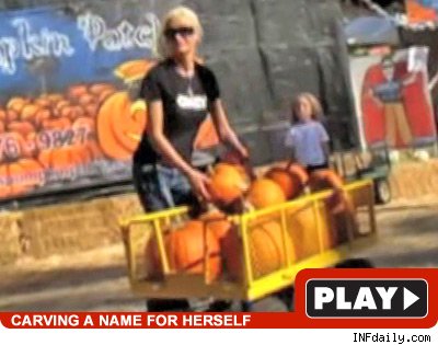 Holly Madison: Click to watch