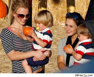 Britney and kids
