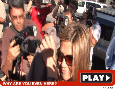Jen Aniston: Click to watch