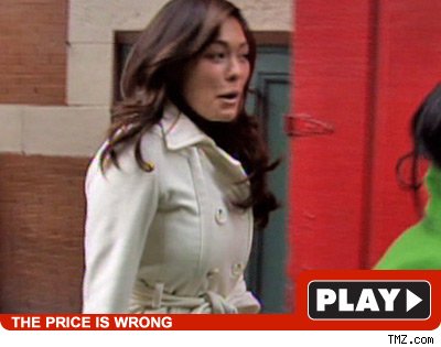 Lindsay Price: Click to watch