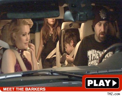 Travis Barker: Click to watch!
