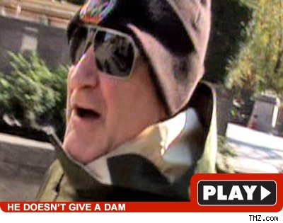 Robin Williams: Click to watch