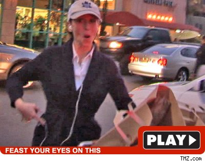 Jennifer Love Hewitt: Click to watch
