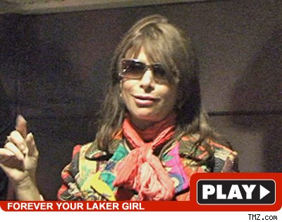 Paula Abdul -- Click To View!