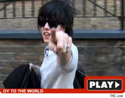 Lily Allen: Click to watch