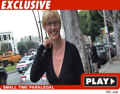 Erin Brockovich: Click to watch