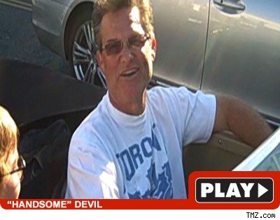 Kurt Russell: Click to watch
