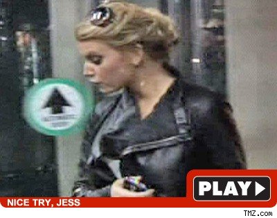 Jessica Simpson: Click to watch