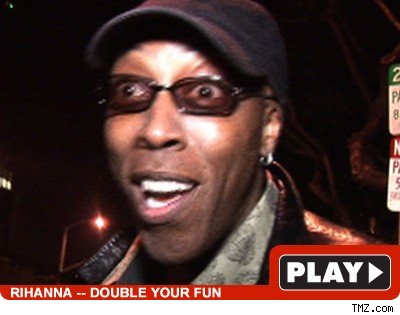 [Rihanna and drake music video] :: [rihanna fakes nude pics