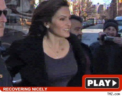 Mariska Hargitay: Click to watch