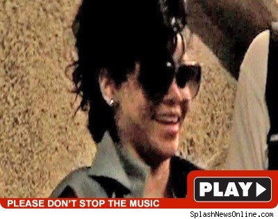 Rihanna: Click to watch