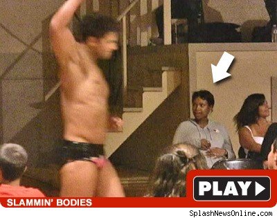 Jennifer Hudson: Click to watch