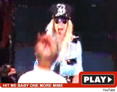 Britney Spears: Click to view!