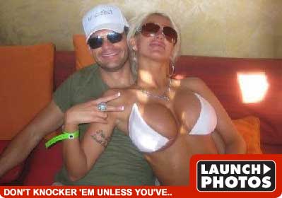 Ryan Seacrest Click to view!