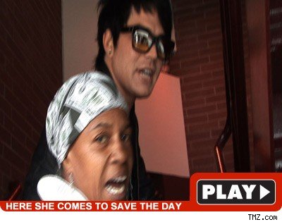 Adam Lambert: Click to watch!