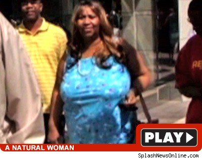 Aretha Franklin: Click to watch