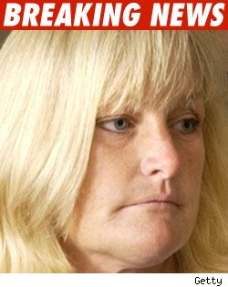 Debbie Rowe A No Show at Jackson Memorial Debbie Rowe