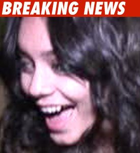 Vanessa Hudgens Feels Violated, Sues Vanessa Hudgens